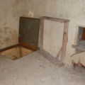 A3493 Infanteriebunker Station Bärschwil West – 602650/249890 – 2 Scharten für Ik (mobil) – Schussfeld auf 2 Barrikaden und die Brücke beim Bahnhof